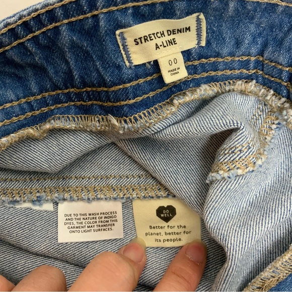 Madewell Stretch Denim A-Line Mini Skirt in Miller Wash - Picture 10 of 10